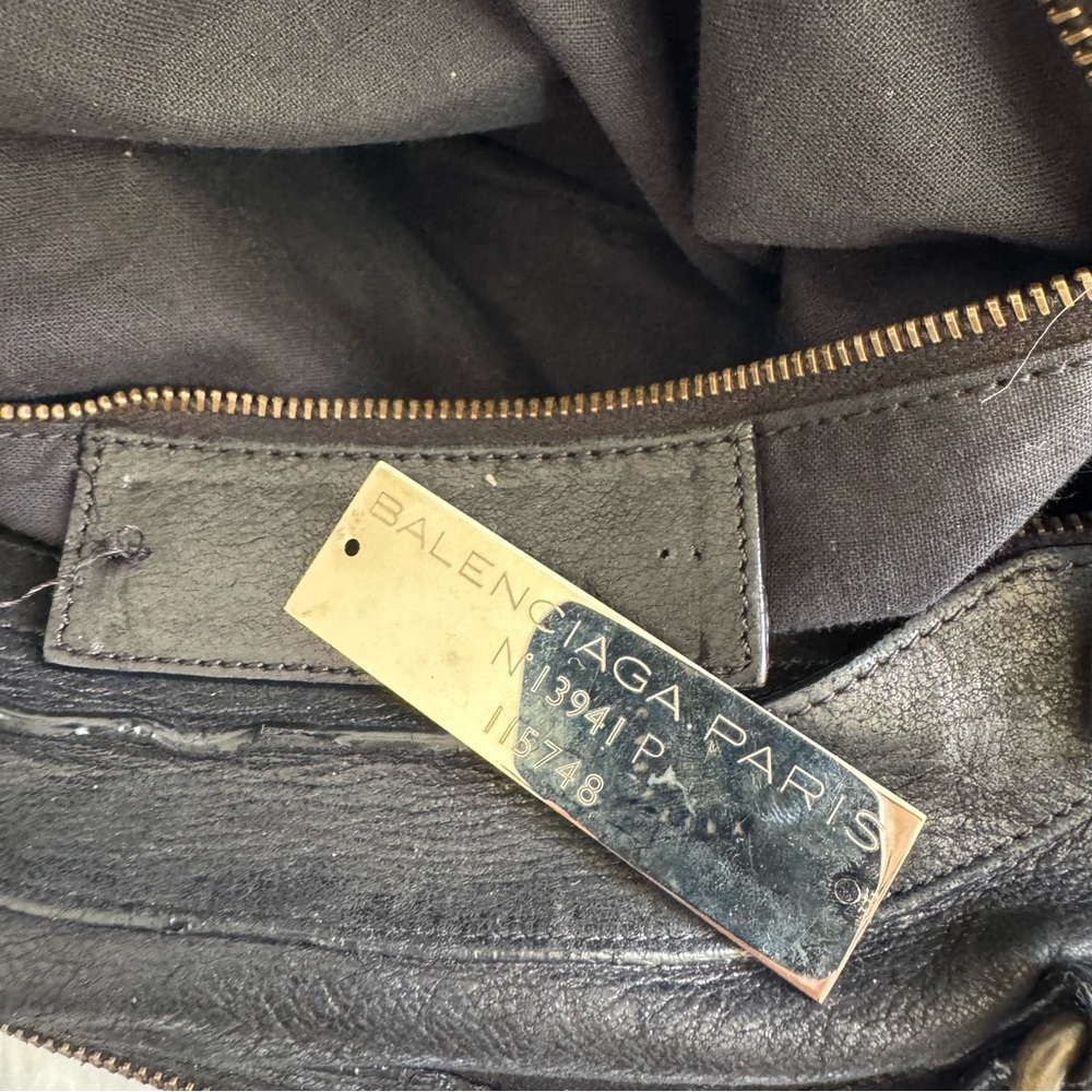 Authentic Balenciaga city Bag – Black - Picture 7 of 10